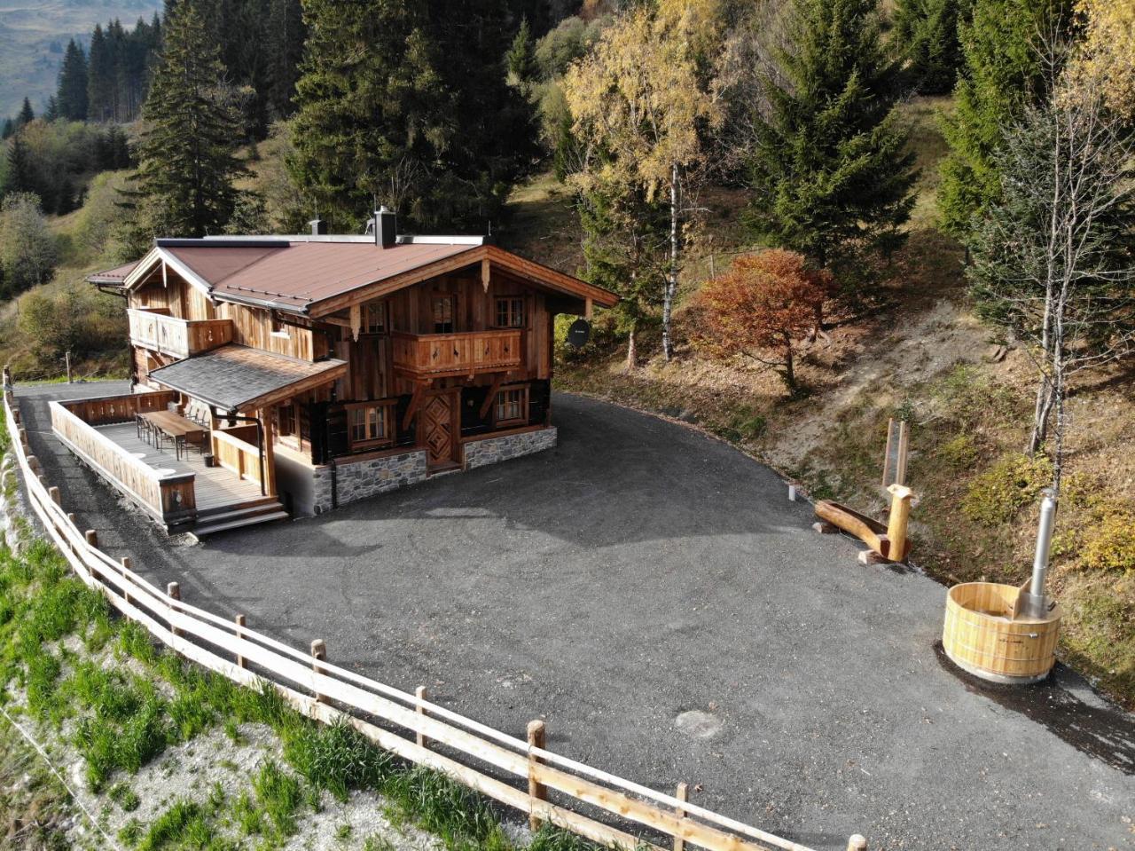Almhuette Lengau Saalbach-Hinterglemm